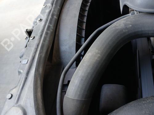 Køler MERCEDES-BENZ E-CLASS (W211) E 270 CDI (211.016) (177 hp) 30125020