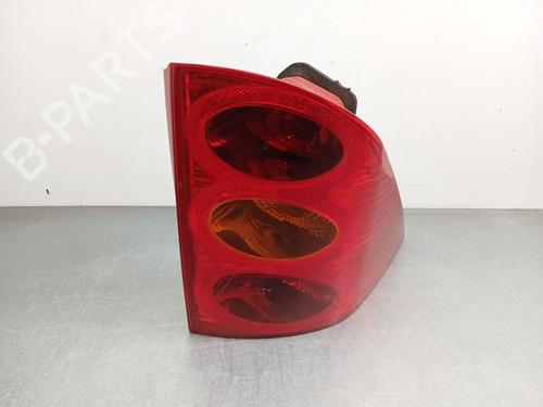 left-taillight-peugeot-1007-km_-2005-37670775 main image