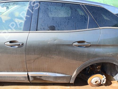 Used Left rear door PEUGEOT 3008 II SUV (MC_, MR_, MJ_, M4_) 1.2 THP/ PureTech 130 (MRHNSM, MRHNSU, MRHNSJ, MRHNYW,... (131 hp) 23537007
