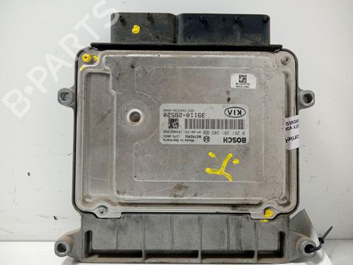 Used Engine control unit (ECU) KIA CEE'D Hatchback (ED) [2006-2012]  23078387