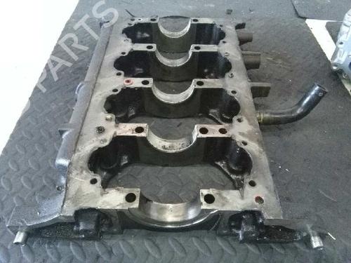 Used Oil sump MITSUBISHI PAJERO III (V7_W, V6_W) 3.2 Di-D (V68W) (160 hp) 14248943