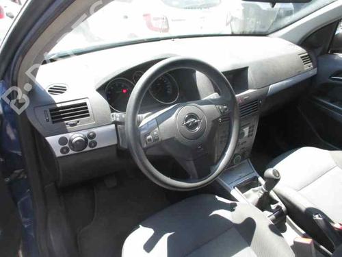 Fuse box OPEL ASTRA H (A04)  | BP2371203E1 