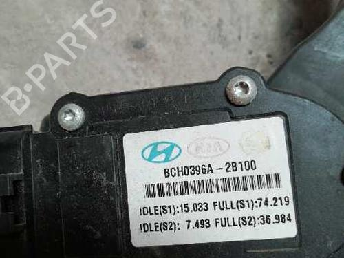 Pedal HYUNDAI SANTA FÉ II (CM) 2.2 CRDi GLS | BP2399512I4 