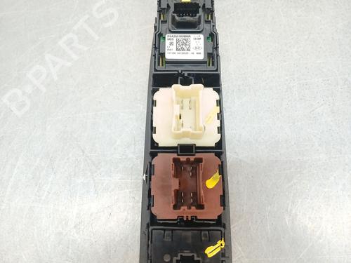 Left front window switch RENAULT CLIO IV (BH_) 0.9 TCe 90 (BHNF, BHMA, BHMH, BHJK, BHJR) | BP38173664I27 - Image 6