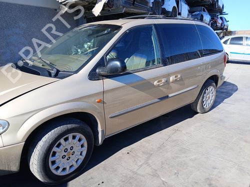 Zderzak tylny CHRYSLER VOYAGER IV (RG, RS) 2.5 CRD | BP30570383C8