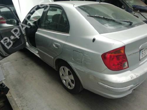 Engine control unit (ECU) HYUNDAI ACCENT II (LC) 1.3 | BP17726262M57 