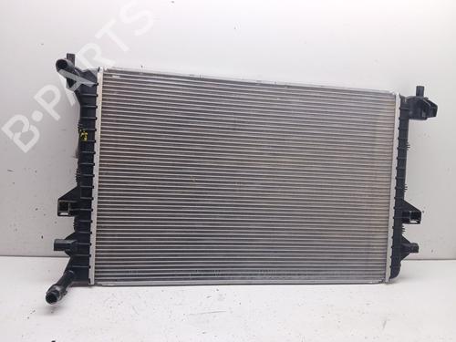 Used Water radiator Water radiator CUPRA FORMENTOR (KM7, KMP) 1.5 TSI (150 hp) 36074104 36074104