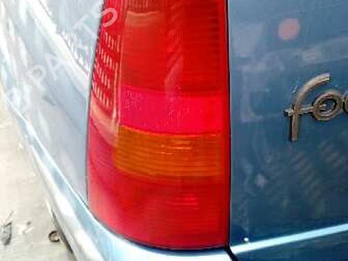 Fuse box FORD FOCUS I Turnier (DNW) 1.8 Turbo DI / TDDi | BP2424363E1 