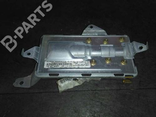 Seitenairbag links MERCEDES-BENZ E-CLASS T-Model (S210) E 220 T CDI (210.206) (143 hp) 2108601505