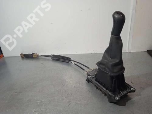 manual-gearbox-selector-renault-clio-iii-br01-cr01-15-dci-cbr0g-cbr1g-8200755871-2005-2006-2007-2008-2009-2010-2011-2012-2013-2014-7884456 main image