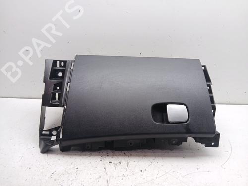 glove-box-fiat-500l-351_-352_-2012-15819606 main image