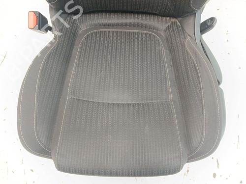 Left front seat RENAULT MEGANE IV Hatchback (B9A/M/N_) 1.5 dCi 110 (B9A3) | BP33434193C15 - Image 4