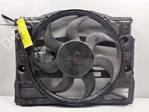 Used Radiator fan BMW 3 Convertible (E46) 320 Ci (170 hp) 17327017