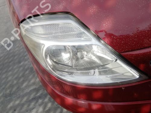 Used Right headlight Right headlight CITROËN C8 (EA_, EB_) 2.0 HDi (107 hp) 40458384 40458384