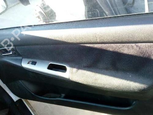 Front left lock TOYOTA COROLLA (_E12_) 1.6 VVT-i (ZZE121_, ZZE121R) | BP2668627C98 