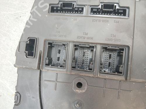 Fuse box RENAULT SCÉNIC II (JM0/1_) 1.9 dCi (JM14) | BP29747876E1
