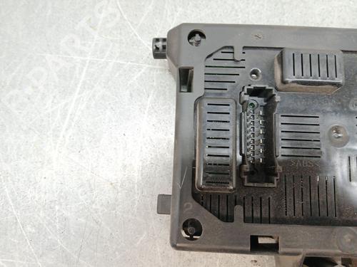 Fuse box RENAULT CLIO III (BR0/1, CR0/1) 1.4 16V | BP30176130E1
