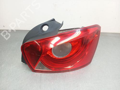 Højre baglygte Højre baglygte SEAT IBIZA IV ST (6J8, 6P8) 1.2 TSI (90 hp) 38273932 38273932