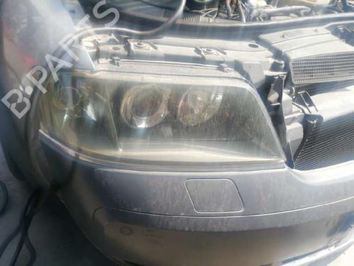 Right headlight AUDI ALLROAD C5 (4BH) 2.5 TDI quattro (180 hp) 14847400 | XENON