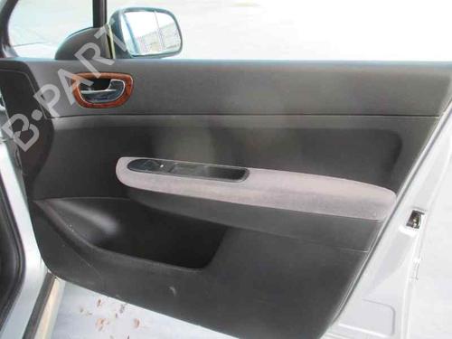 Rear right lock PEUGEOT 307 (3A/C) 2.0 HDi 110 | BP2357801C99 