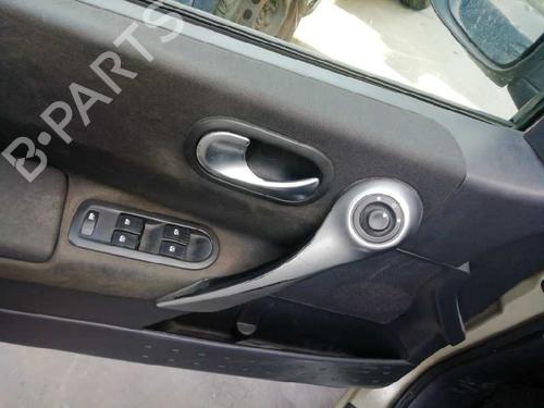 Fuse box RENAULT MEGANE II Saloon (LM0/1_) 1.6 16V (LM1R, LM0C) | BP18320064E1 