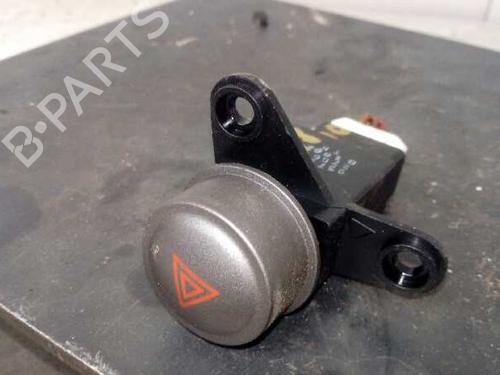 Used Warning switch HYUNDAI COUPE I (RD) 1.6 i 16V (114 hp) 5070153