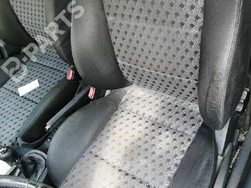 Right tailgate light SEAT LEON (1M1) 1.9 TDI | BP5880413C80 