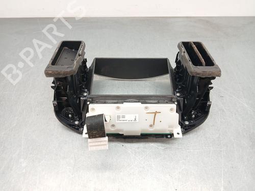 Switch INFINITI QX70 3.7 AWD | BP31290789I30 