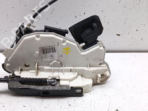 Used Front left lock Front left lock 32299302 32299302