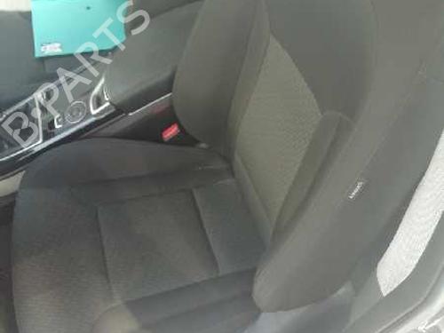 Used Left front seat HYUNDAI i40 I (VF) 1.7 CRDi (136 hp) 12469514