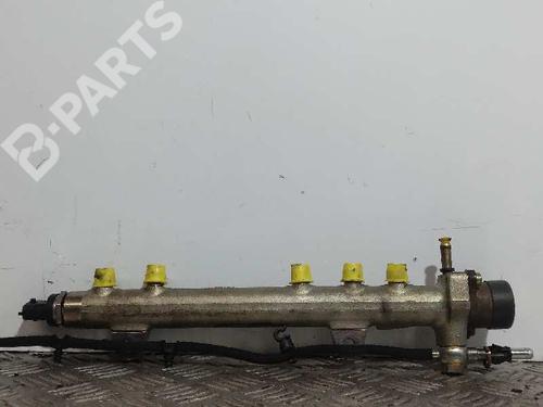 Used Injection rail OPEL CORSA C (X01) [2000-2009]  9998973