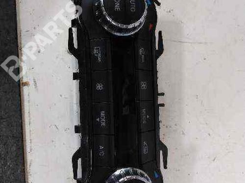 Used Climate control MERCEDES-BENZ GLA-CLASS (X156) [2013-2022]  4224143