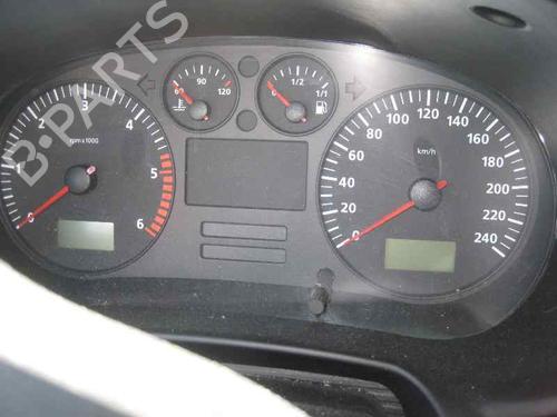 Left front fog light SEAT LEON (1M1) 1.9 TDI | BP2367498C30 