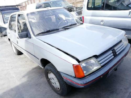 Used Parts PEUGEOT 205 I (741A/C)    845892