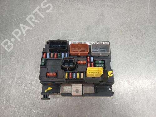 Used Fuse box Fuse box PEUGEOT 207 SW (WK_) 1.4 16V (95 hp) 34582809 34582809