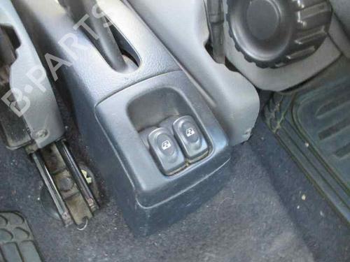 ECU airbags RENAULT MEGANE I Classic (LA0/1_) 1.6 16V (LA00, LA04, LA0B, LA11, LA16, LA19, LA1J, LA1K,... | BP2411283M53 
