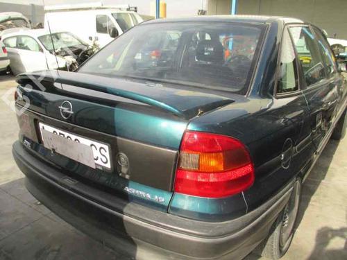 Left taillight OPEL ASTRA F Saloon (T92)  | BP2372241C34 