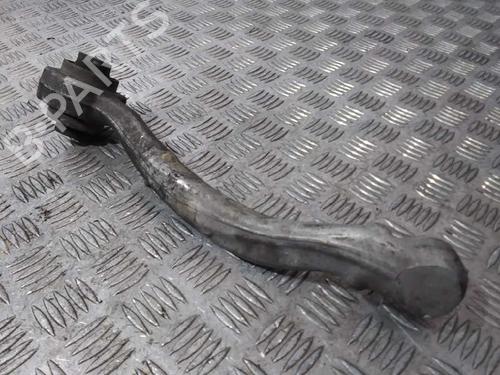 Used Left front suspension arm MERCEDES-BENZ C-CLASS (W204) C 220 CDI (204.008) (170 hp) 10208308