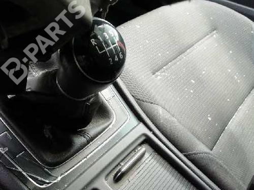 Used Gear lever VW GOLF VII (5G1, BQ1, BE1, BE2) 1.4 TSI (125 hp) 12181492