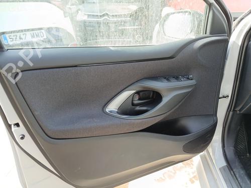 Used Front left panel TOYOTA YARIS (_P21_, _PA1_, _PH1_) 1.5 Hybrid (MXPH11) (92 hp) 26711849