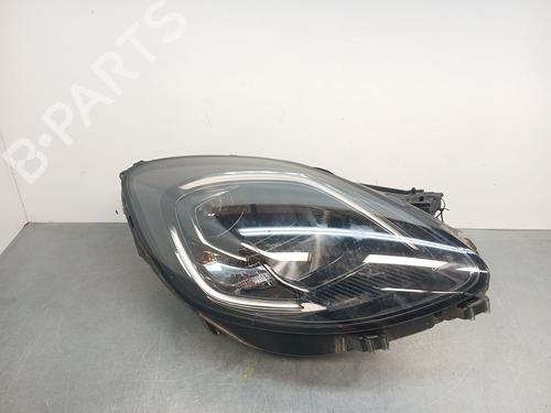 right-headlight-ford-puma-j2k-cf7-2019-33240015 main image