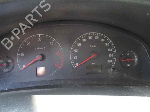 Fuse box OPEL VECTRA C (Z02) 2.2 DTI 16V (F69) | BP2393461E1 