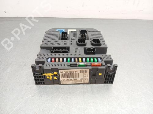 fuse-box-citroen-c3-pluriel-hb_-2003-38759844 main image