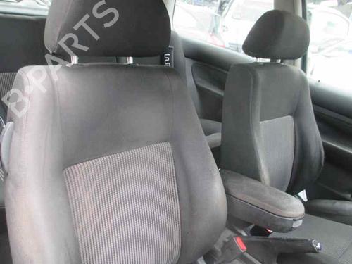 Right front window motor VW GOLF IV (1J1) 1.6 | BP2419050E20 