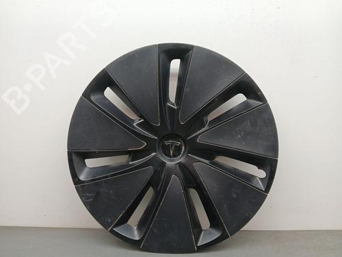Used Hub cap TESLA MODEL 3 (5YJ3) EV AWD (498 hp) 31809699