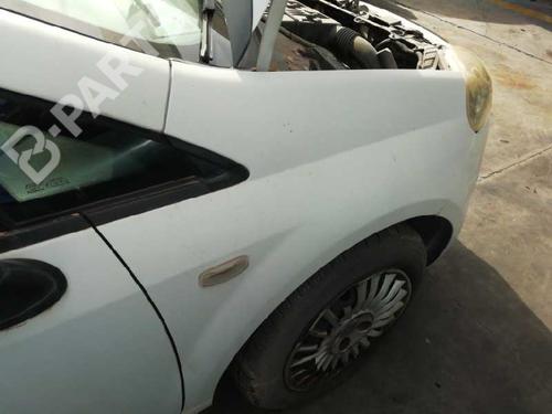 right-front-fenders-fiat-grande-punto-199_-2005-11037184 main image
