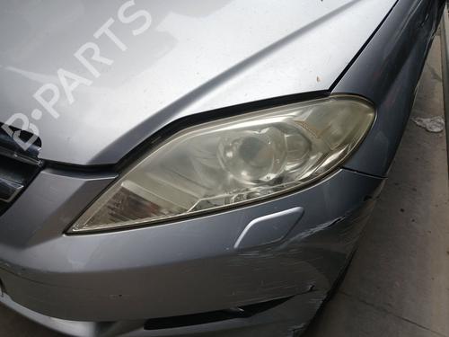 Lyskaster venstre HONDA FR-V (BE) 2.2 i CTDi (BE5) (140 hp) 29399941