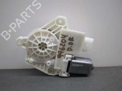 Used Left front window motor BMW 5 (G30, F90) 520 d (190 hp) 24668050