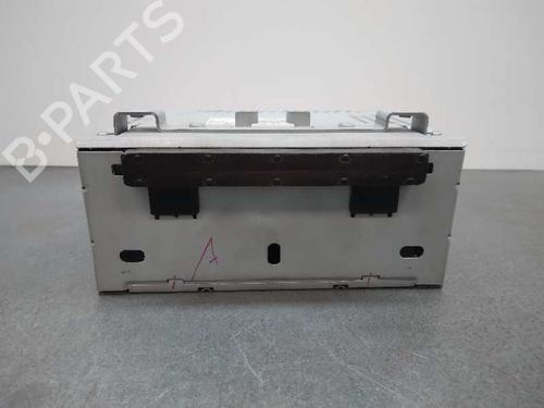 Used Radio FORD FIESTA VI (CB1, CCN) [2008-2017]  17044512