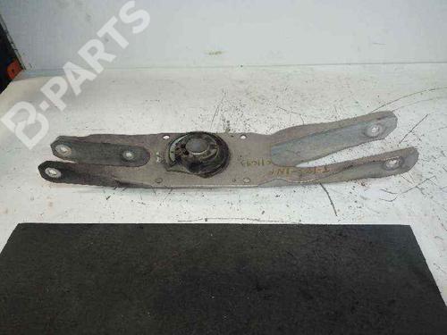 Venstre bagtil bærearm MERCEDES-BENZ GLA-CLASS (X156) [2013-2022]  4623991